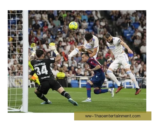 伤愈归来的卡托托火力依旧恐怖高效进球宣告顶级射手强势回归